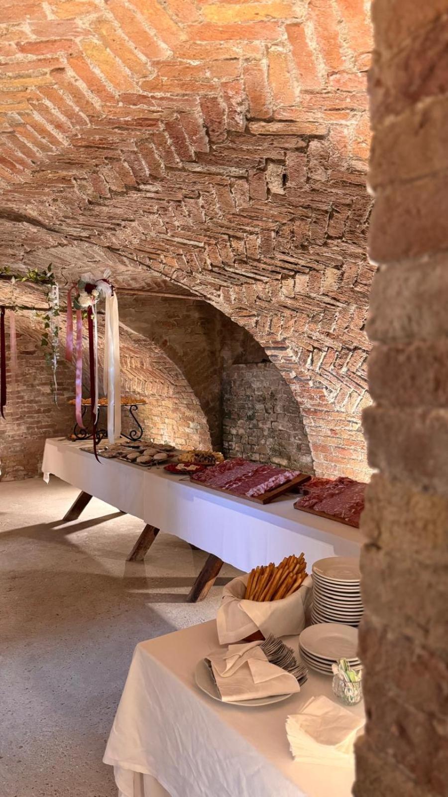 Agriturismo Podere La Piazza Costigliole d'Asti Exteriör bild