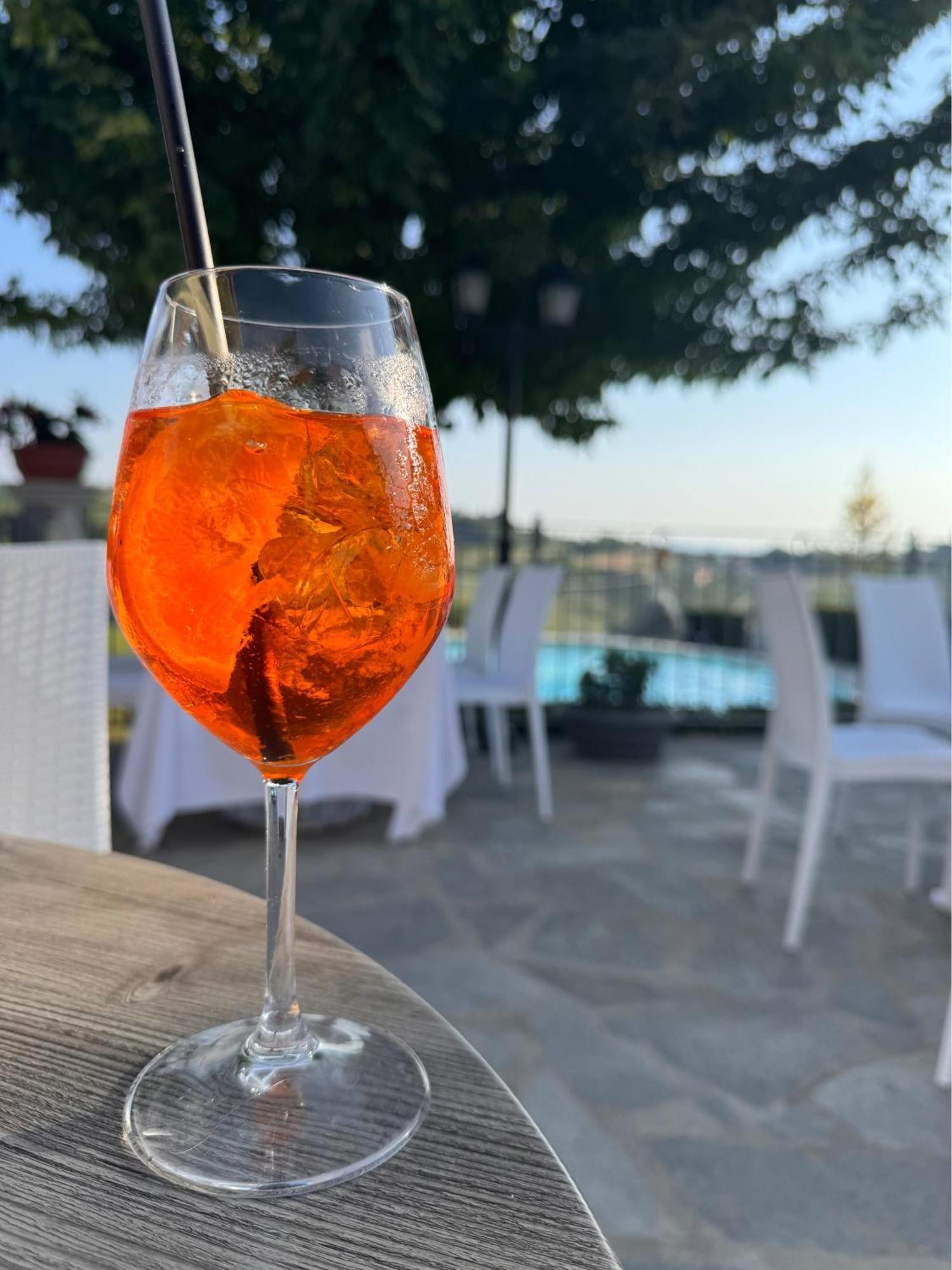 Agriturismo Podere La Piazza Costigliole d'Asti Exteriör bild